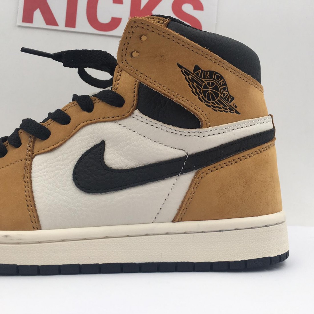 Air Jordan 1 Rookie Of The Year